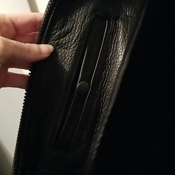 Women's leather motorcycle jacket - Picture 10 of 16